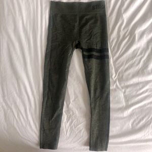 Stronger green 7/8 leggings